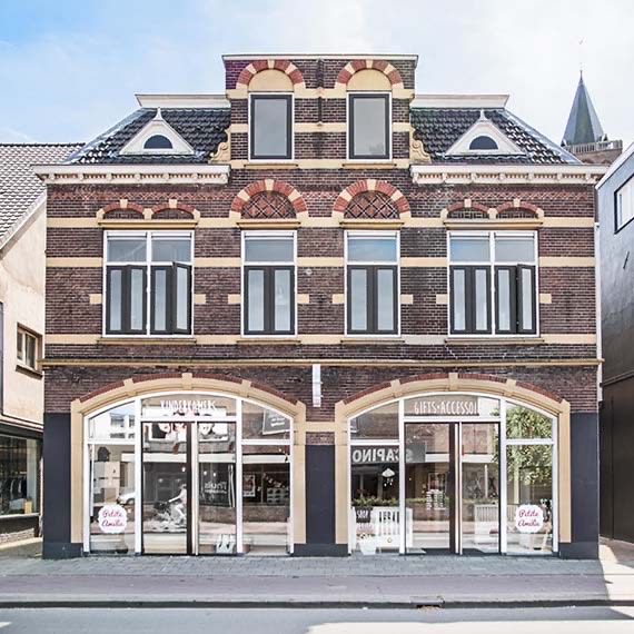 De concept store bezoeken