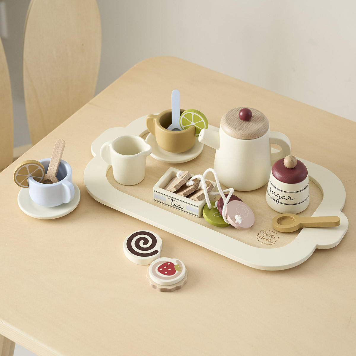 Wooden tea set «Noisette» | 19 pieces