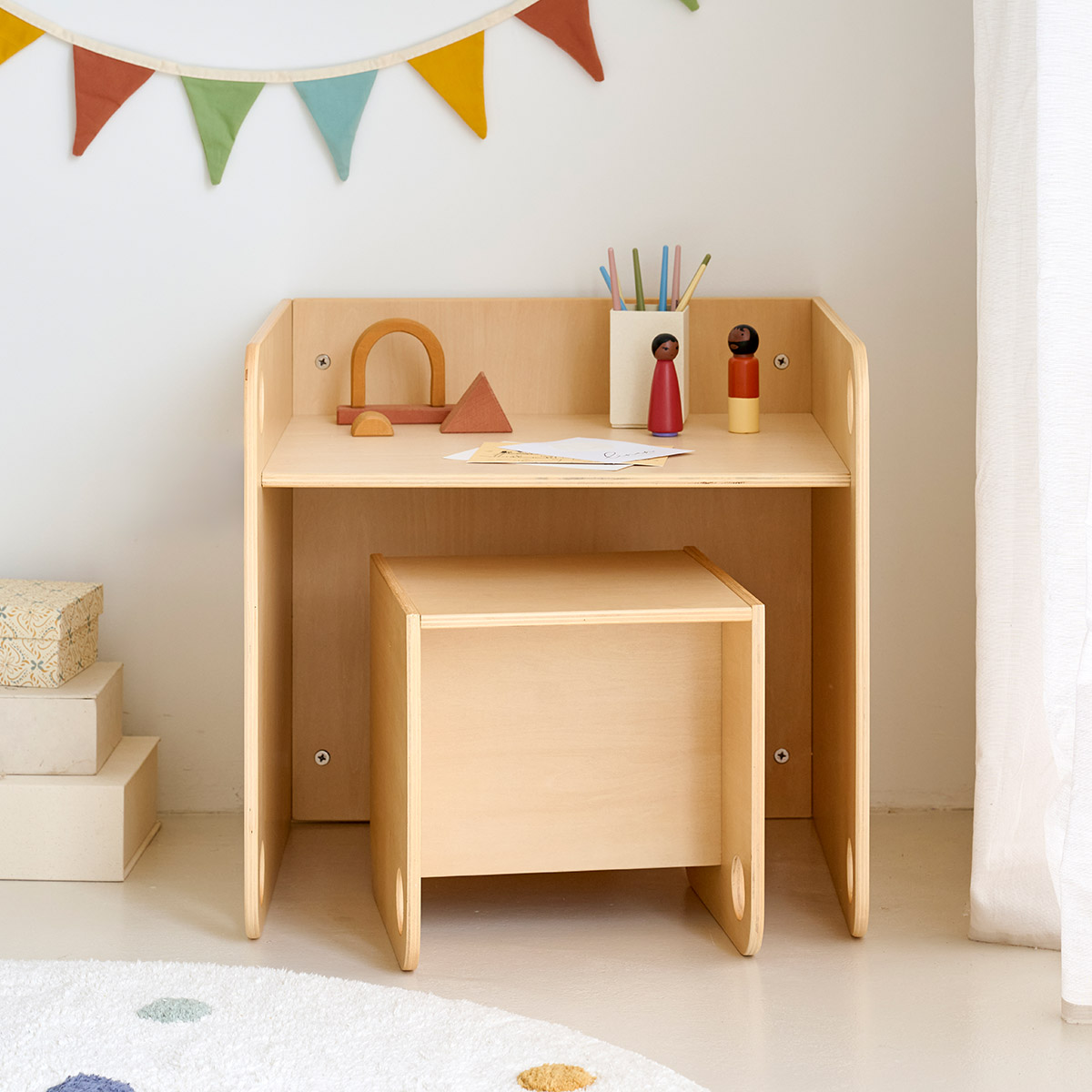 Montessori Kindertisch mit Stuhl «Ellipse» | Natur