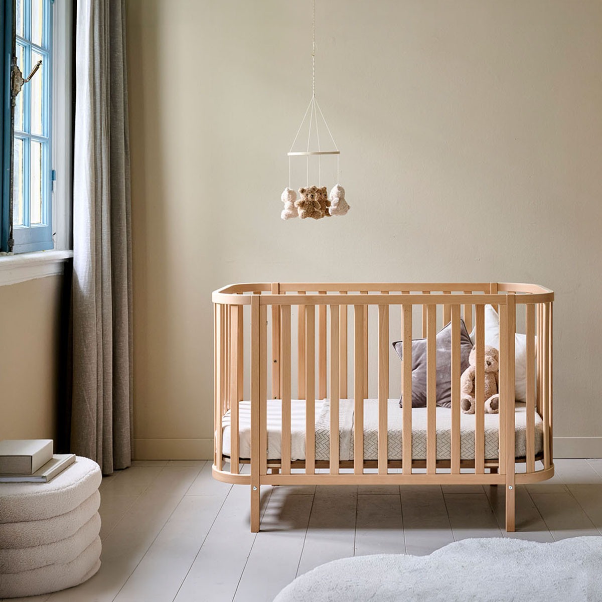 LIT BÉBÉ OVALE «COCOON» | 60 X 120 CM | NATUREL