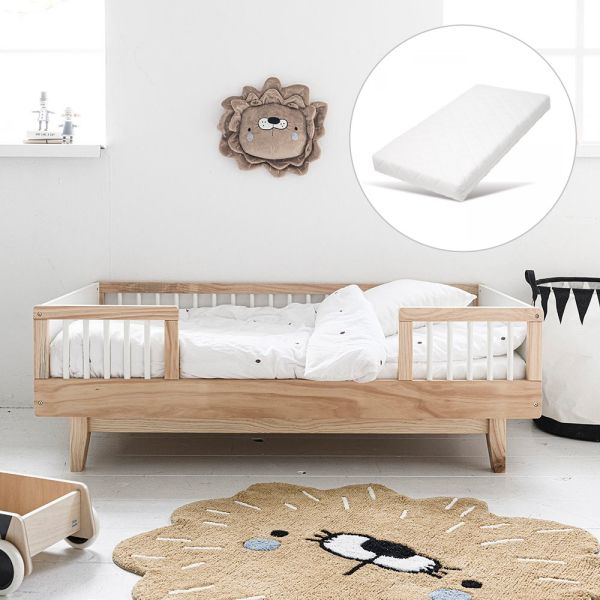 Cerise bundle bed met matras van Petite Amélie