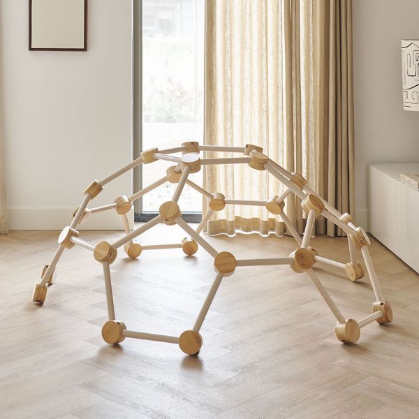 Klimrek peuter binnen in Houten wit van Petite Amélie 