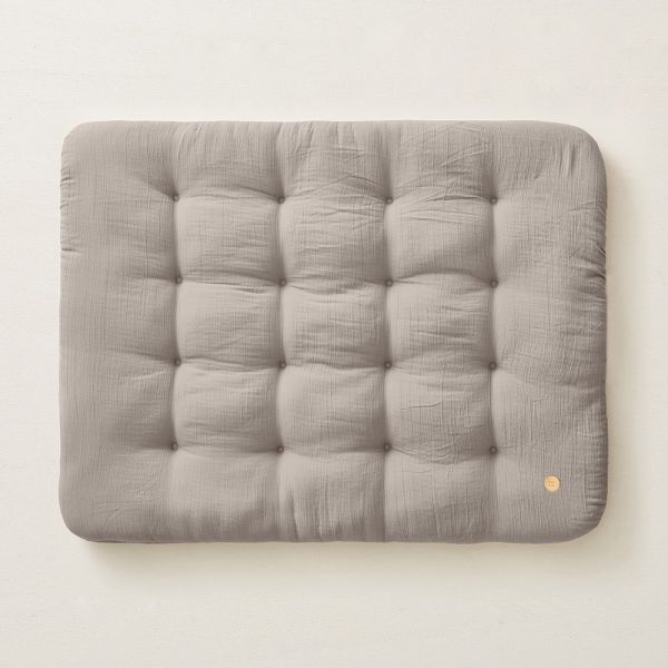 speelkleed zachtgrijs 110x85 biologisch katoen Petite Amélie 2