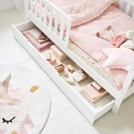 Huis bed van hout in wit 80x160 cm met matras van Petite Amélie