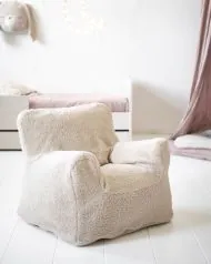 Kinderfauteuil met een teddy stof van polyester in beige van Petite Amélie
