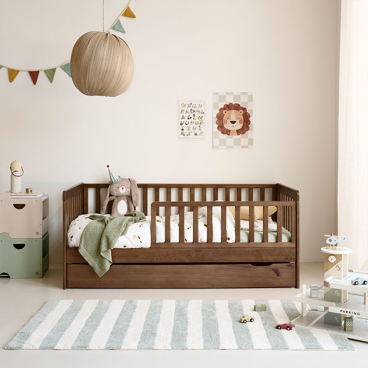 bimocosy Hoeslakens voor jongens, set van 4, maat 71 x 132 cm voor standaard wieg- en peutermatrassen, superzacht ademend microvezel babybedmatraslaken, blad/beer/grijs/grijsgroen