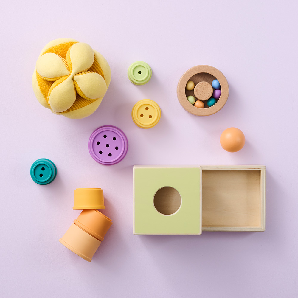 Montessori play kit for babies 7-9 months supporting cause and effect learning