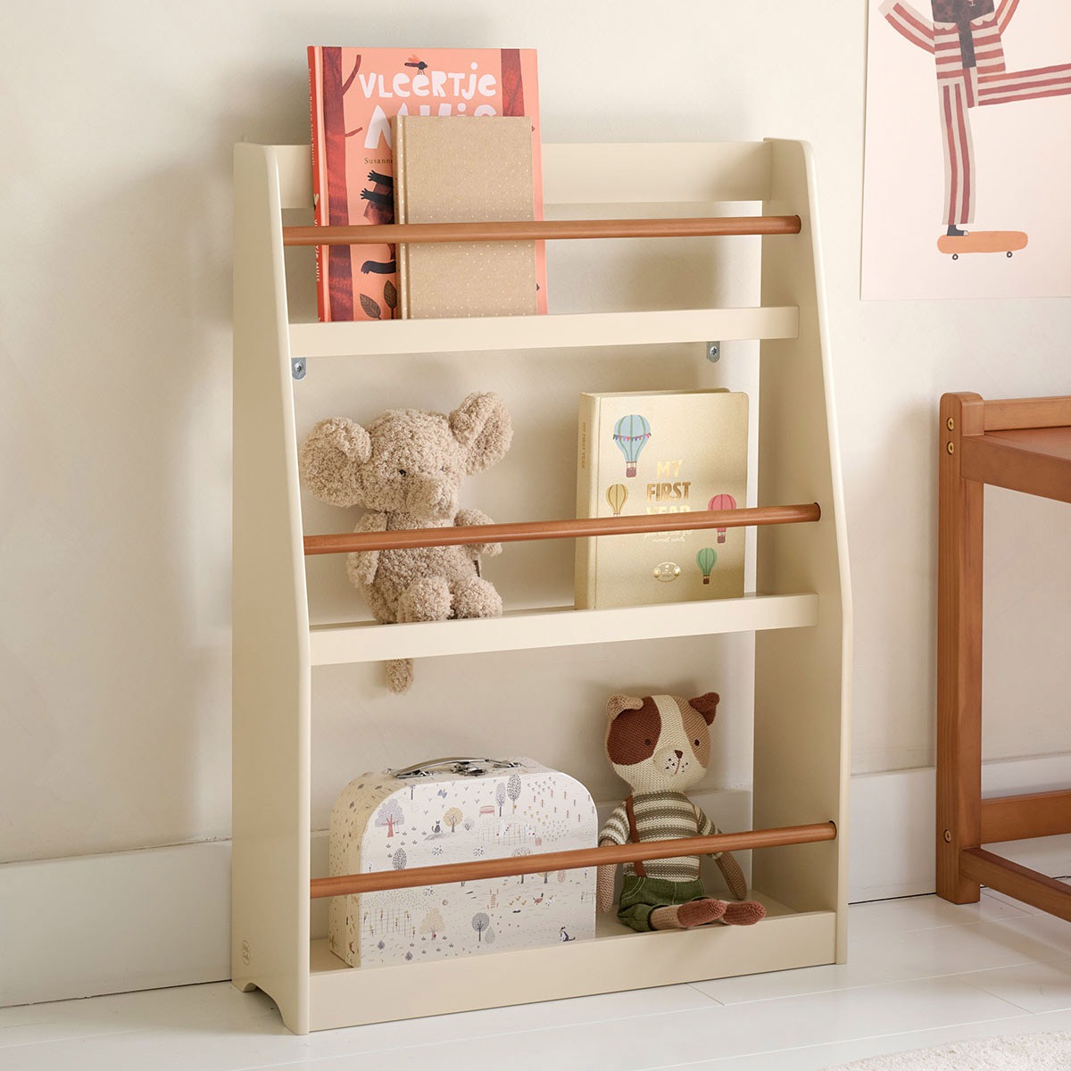 Boekenkast kinderkamer kiezen: de complete gids voor ouders