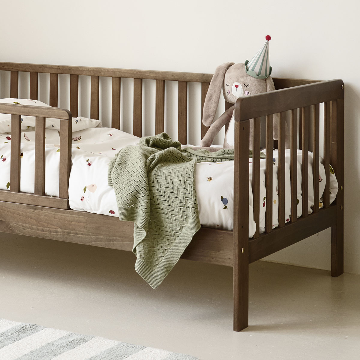 Lit enfant 2 ans «Plume» | 70 x 140 cm | Cocoa