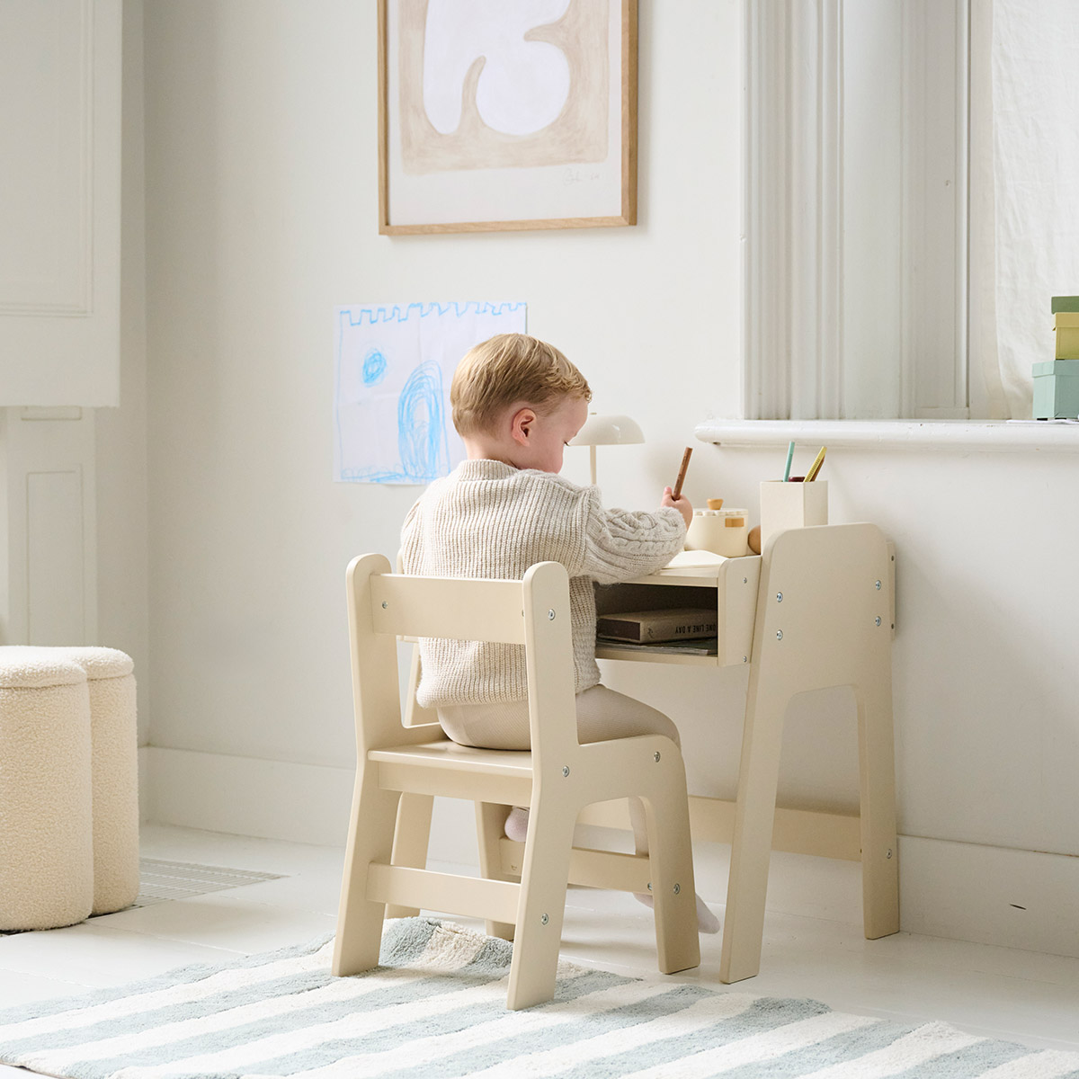 Waarom elk kind baat heeft bij een eigen bureau: zelfstandigheid en concentratie stimuleren