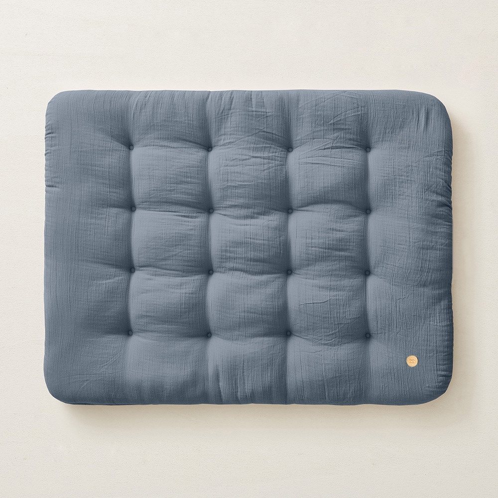 Speelkleed baby Biscuit biologisch katoen Mousseline | 110x85cm | Zacht donkerblauw 