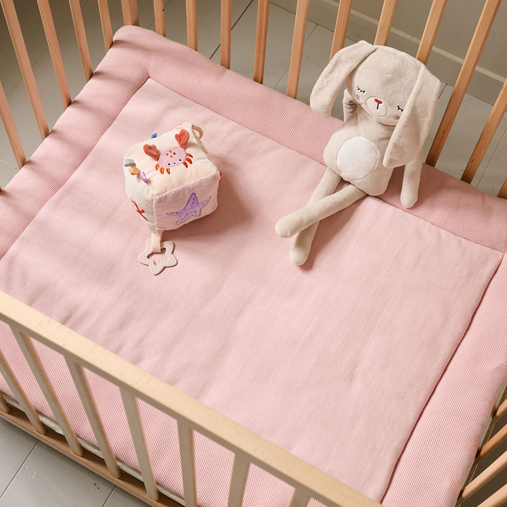 Roze biologisch katoenen boxkleed of boxmatras voor speelplekje