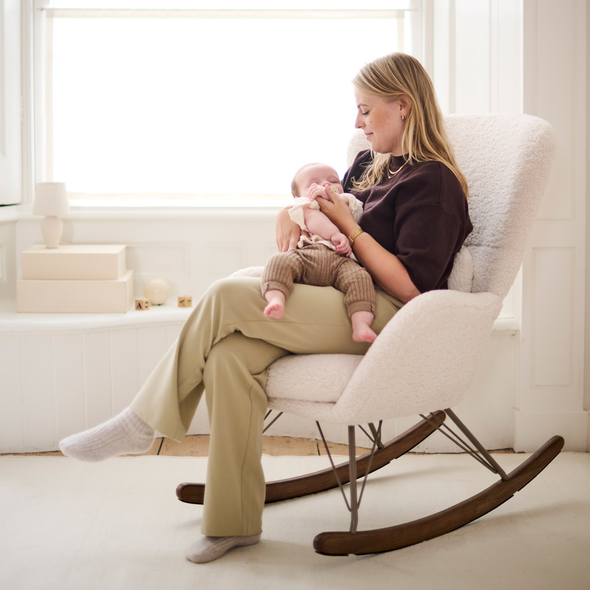 Cadeau pour la maman à la naissance : idées originales pour gâter une jeune maman