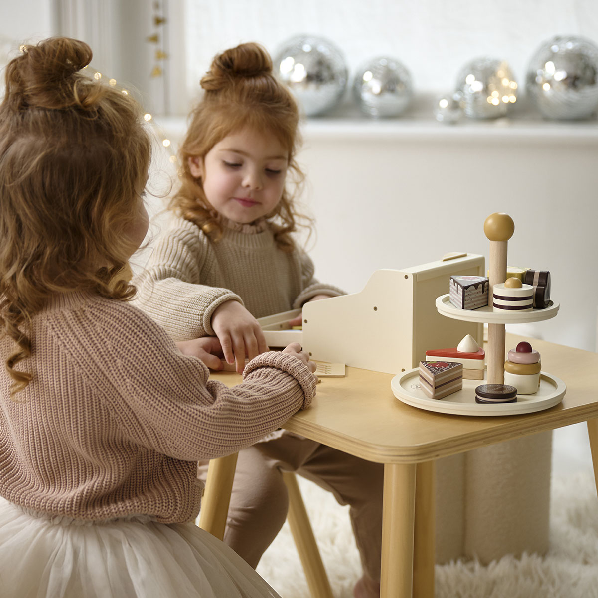 Présentoir à gateaux en bois «Noisette» | 9 pièces