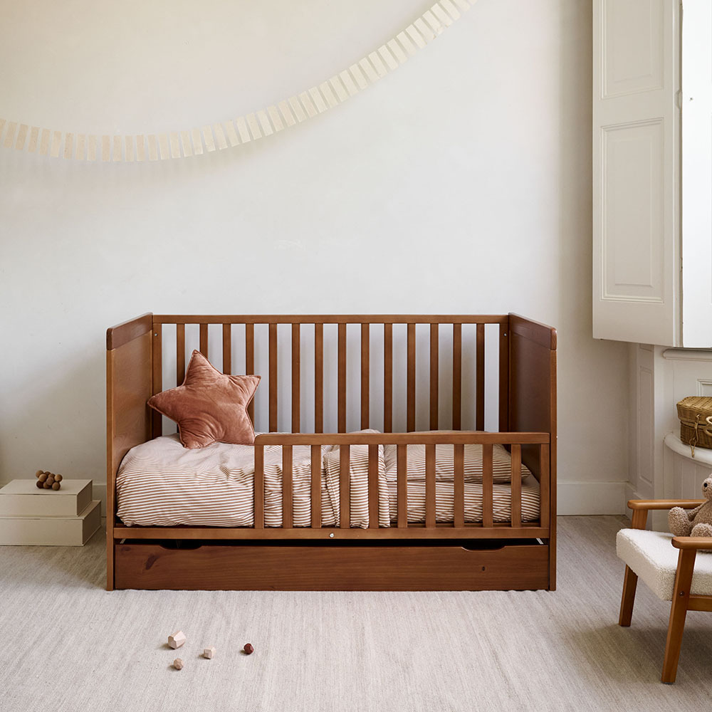 CONVERTIBLE COT BED «NUAGE» | 70 X 140 CM | WALNUT